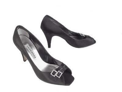 caparros pumps