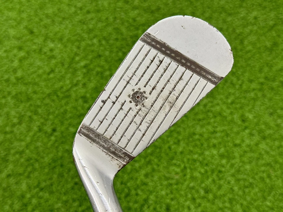 1920's AG SPALDING BROS KRO-FLITE Sweetspot Irons (1) IRON Right Handed Driving - Image 3 of 4