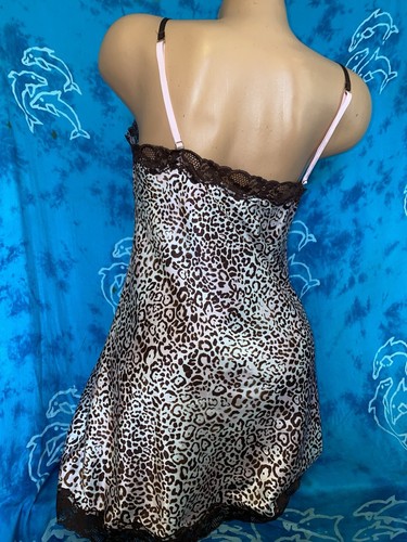 Victoria’s Secret 2010 Pink Brown Satin Lace Animal Leopard Print Chemise Gown M - Picture 6 of 8