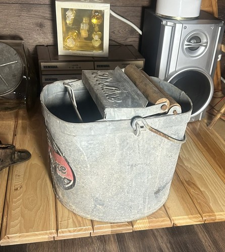 Deluxe Galvanized Wood Ringers Rollers Partial Label Rustic Condition Cabin Art - Picture 3 of 11
