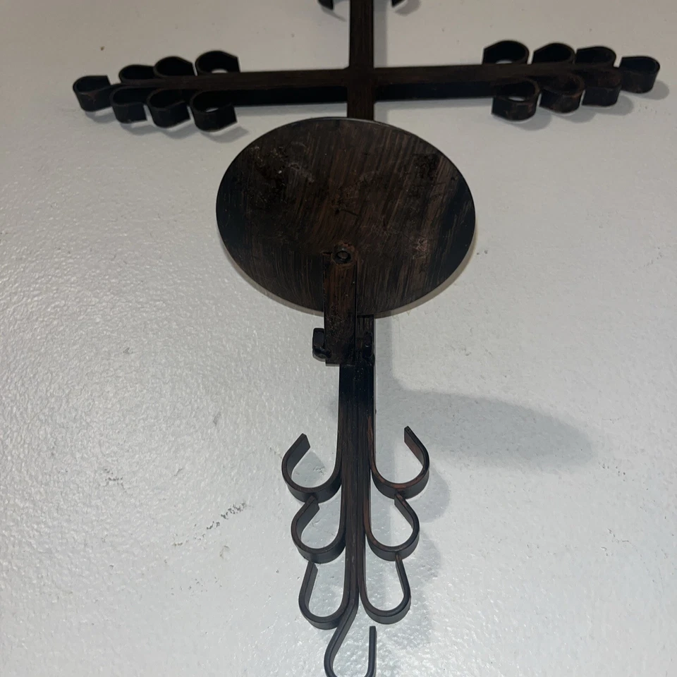 De Colección Hierro Estilo Artesanal CRUZ Aplique Montaje en Pared Pilar Candelabro 17.5"x12" Foto 2 de 4