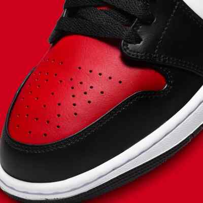ナイキ　Air Jordan 1MID（554724-079）26cm Nike Air Jordan 1 Mid White Chicago Bred Toe 2022 554724-079
