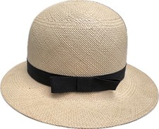 Vintage MadCaps Womens Brimmed Straw Hat Black Grosgrain Trim Ribbon Bow