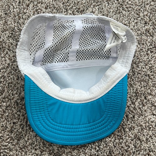 ULTIMATE DIRECTION The Stoke Meshback Running Cap Hat Blue/White - Picture 5 of 6