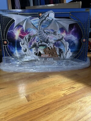 First 4 Figures Blue Eyes White Dragon Definitive White Edition