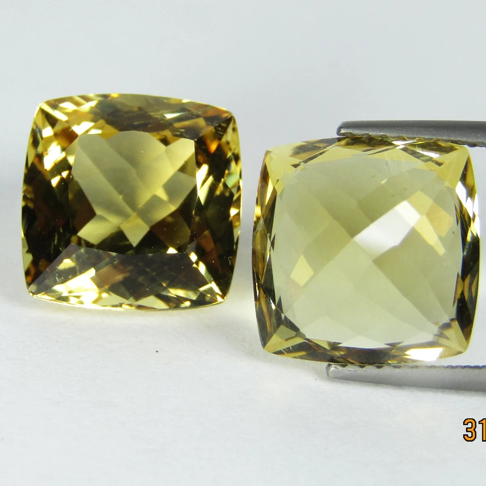 Cojín de berilo amarillo heliodoro natural espléndido brillante de 12,11 quilates par a juego Foto 4 de 4