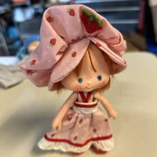 Vintage 1979 Strawberry Shortcake Doll With Shoes & Hat American Greetings Corp