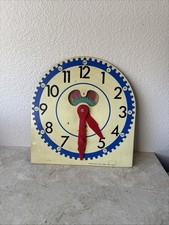 VINTAGE GEARED WOODEN CLASSROOM TRAINING CLOCK BY JUDY 209040