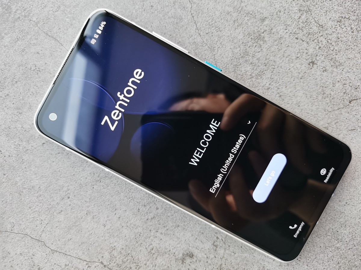 Asus Zenfone 8 Unlocked 5G 128GB / 256GB 64MP 5.9in 120Hz Android