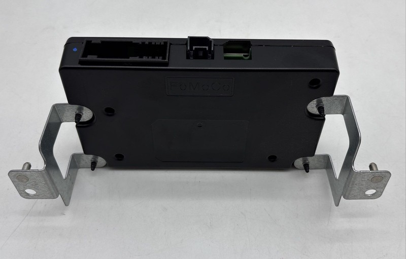 Fomoco KMHSG1P1 Black Metal Brackets Bluetooth Car Module Control Unit