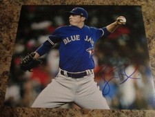 RYAN BORUCKI TORONTO BLUE JAYS AUTOGRAPHED 8 X 10 MATTE PHOTO (C) 