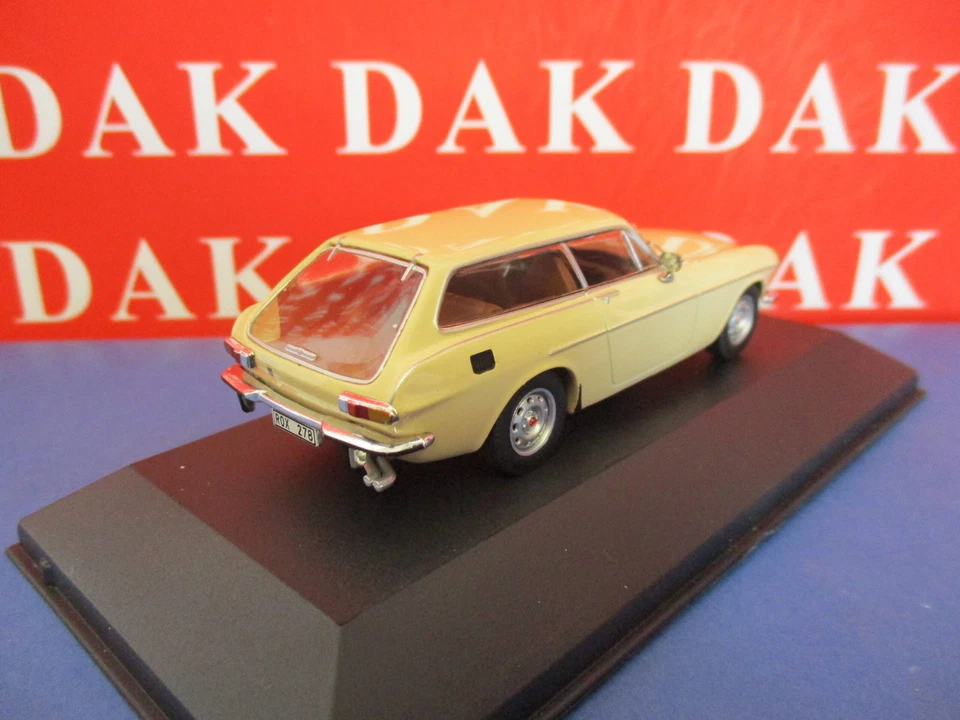 Die cast 1/43 Modellino Auto Volvo P1800ES 1972 by Triple 9 - Immagine 3 di 4
