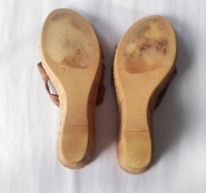 Italian Shoemakers SZ 10 Sandals Brown Slide Wedges Fabric Faux Cork Casual Chic - Image 4 of 4