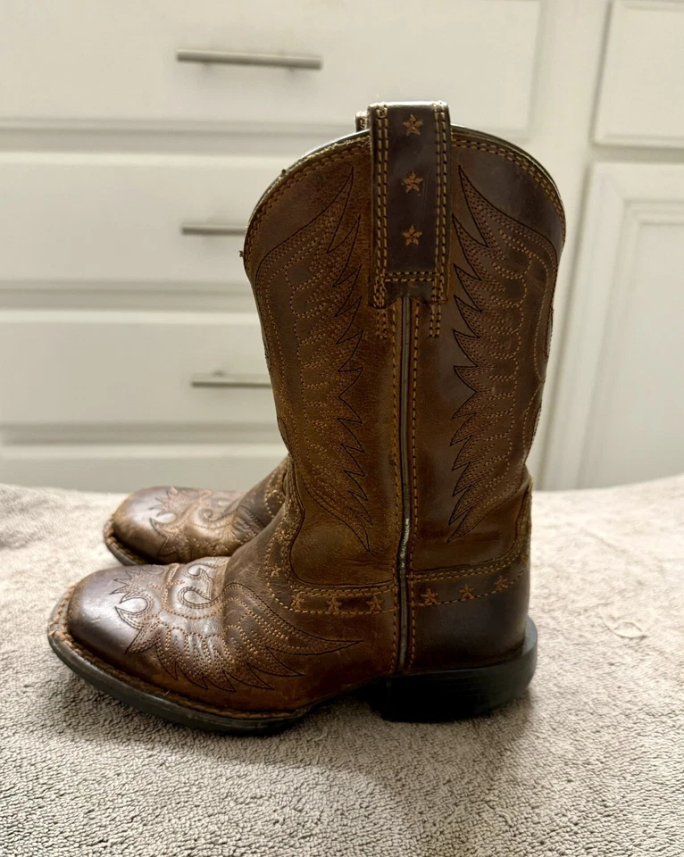ariat botas de cuero para niños pequeños 9 Foto 4 de 4