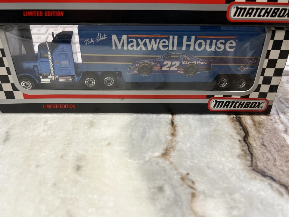 Lote de 3 transportadores NASCAR 1992 1993 1:64 Matchbox Labonte Jarrett Foto 3 de 4