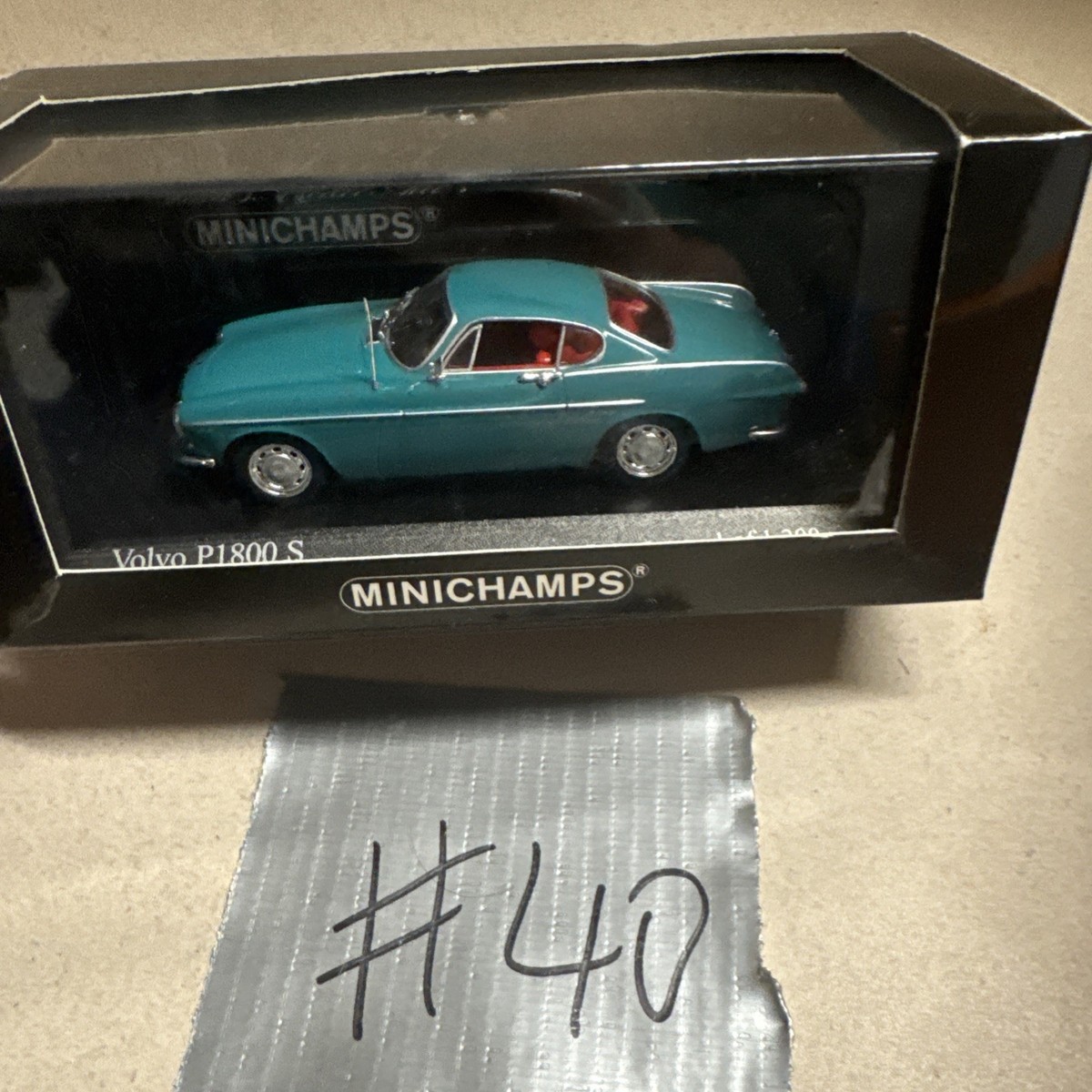 MINICHAMPS✪Volvo P 1800 S ホワイト Model car Volvo P1800S White