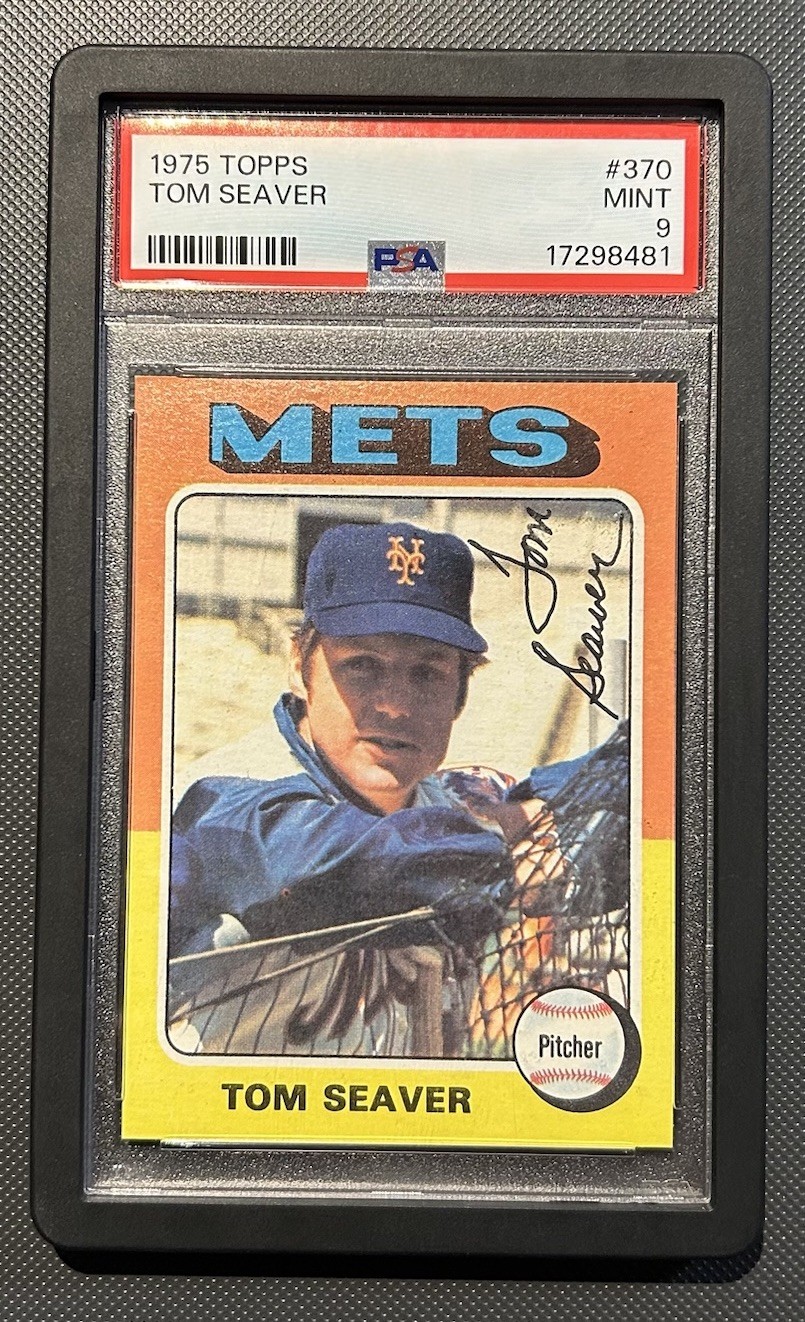 1975 Topps #370 Tom Seaver - NY Mets - PSA 9