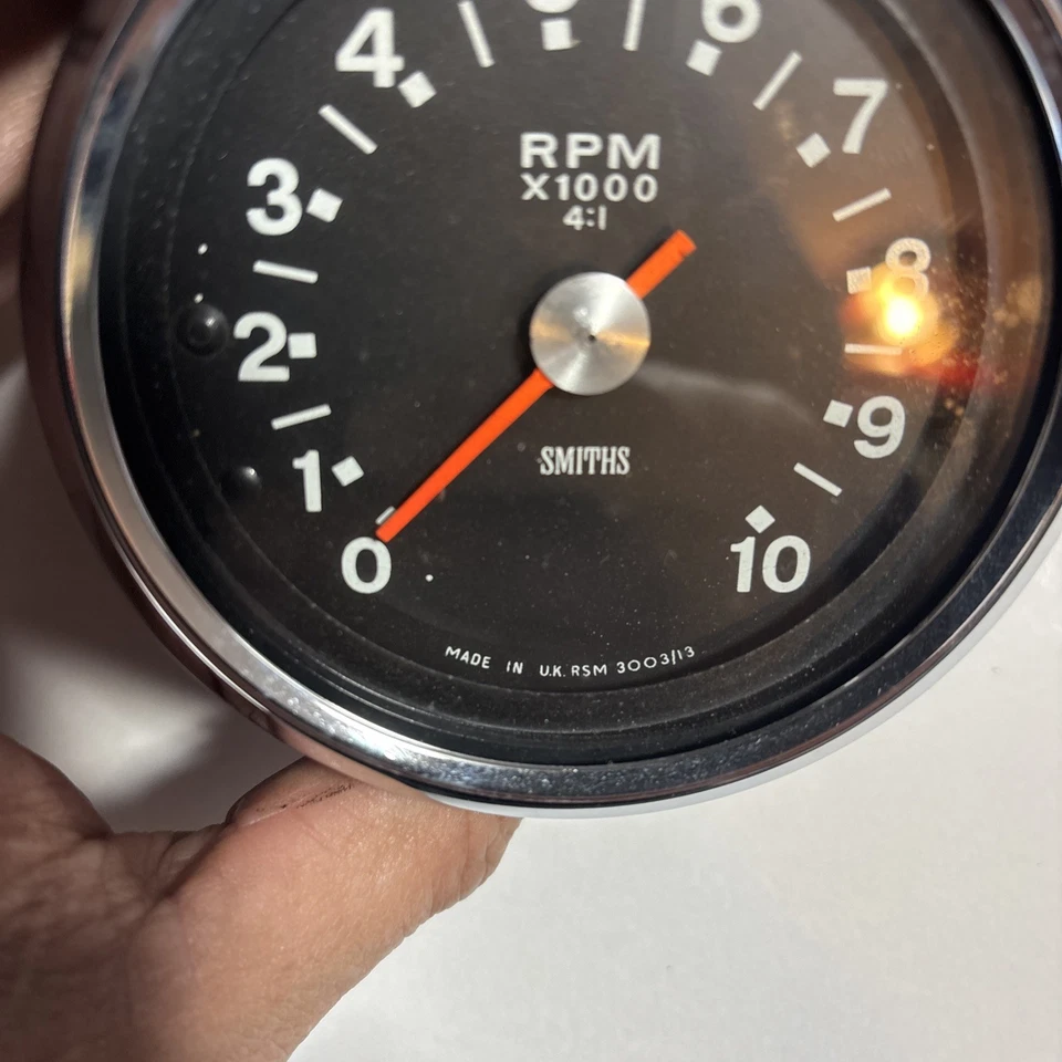 Tacómetro Smiths 4:1 genuino contador de revoluciones RSM 3003/13 BSA Triumph 750 funcionando Reino Unido Foto 2 de 4