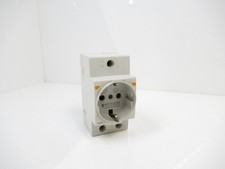 Schneider Electric Merlin Gerin 15303 Modular Socket