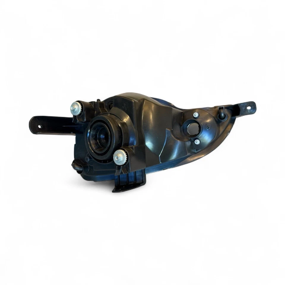 TYC Proton Persona Gen 2 Headlight Lamp 2004-onwards - Right Side (Chrome) - image 4 of 4