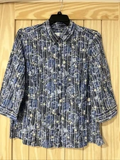 Christopher & Banks Women’s Top Shirt Blouse Size XL Button Up Striped Blue