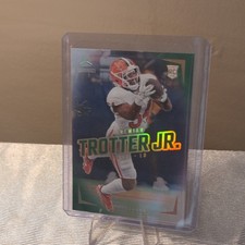 2024 Panini Luminance - Rookies Jeremiah Trotter Jr. #140 Green /100 (RC)