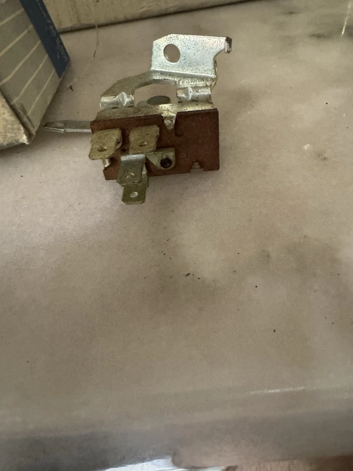 1966 Mercury Comet 202 Capri Caliente Cyclone Gt НОВЫЙ ИЗ СТАРЫХ ЗАПАСОВ ПЕРЕКЛЮЧАТЕЛЬ ВЕНТИЛЯТОРА НАГРЕВАТЕЛЯ - Изображение 2 из 2