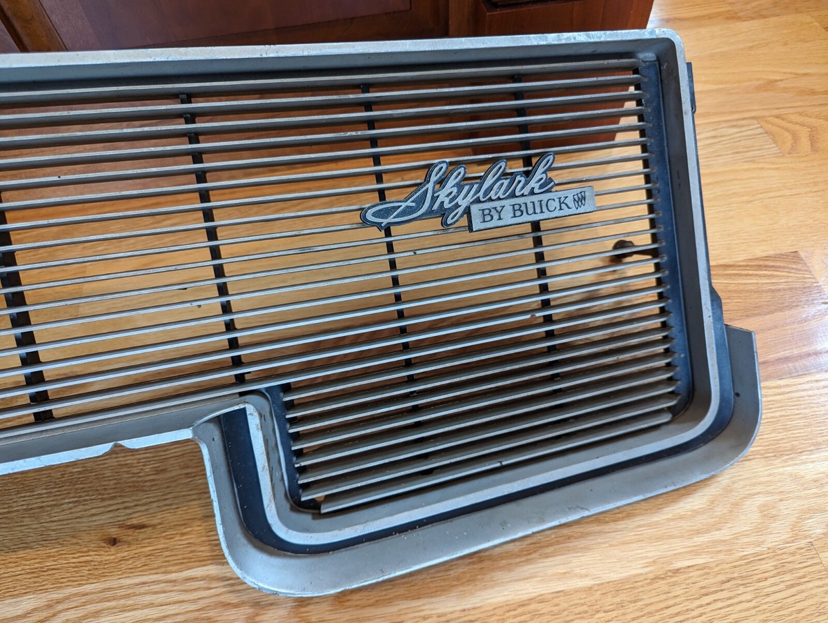 1971 71 Buick Skylark GS Grille Grill Custom 1972 72 1970 70 GSX