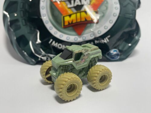 Monster Jam MINIS Monster Trucks Series 11, 12, 13, 14, 15, 16 , 17, 18 (6/8) - Picture 31 of 97