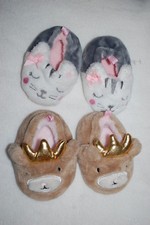 Baby Girls 2 PAIR LOT SLIPPERS Cute Animals BROWN BEAR w/ CROWN Kitty Cat SIZE 2
