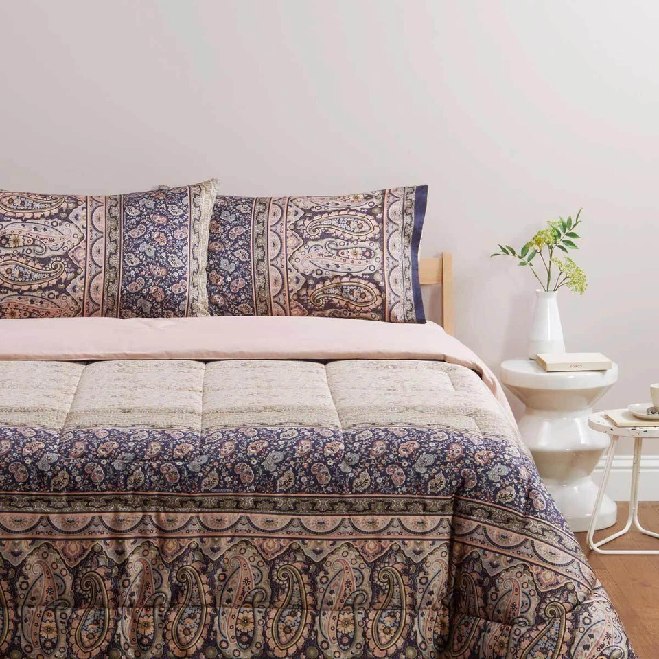 Trapunta invernale Imperia di Bassetti Granfoulard in Raso Matrimoniale K652 - Immagine 4 di 4