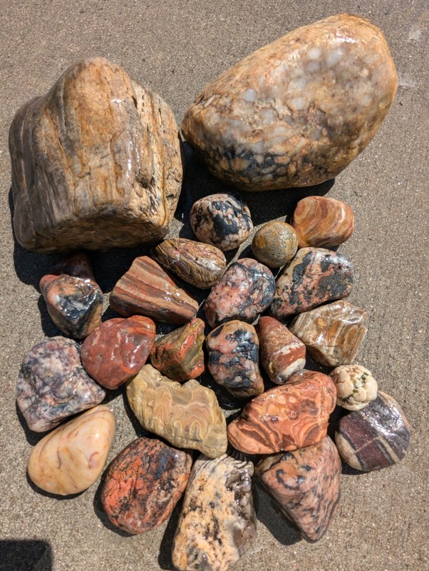 Rocks And Stones For Rock Garden Display Or Lapidary Work Rough Lot
