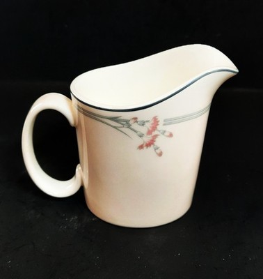 Vintage Royal Doulton CARNATION England Made Creamer