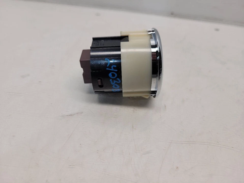 Interruptor de arranque/parada eléctrico Nissan Murano 2010-14 Foto 4 de 4