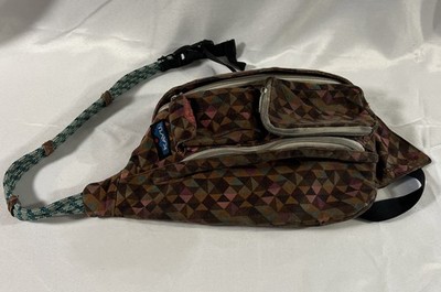 Kavu Rope Sling Bag Crossbody Backpack Mahogany Aztec Geometric Retro Boho