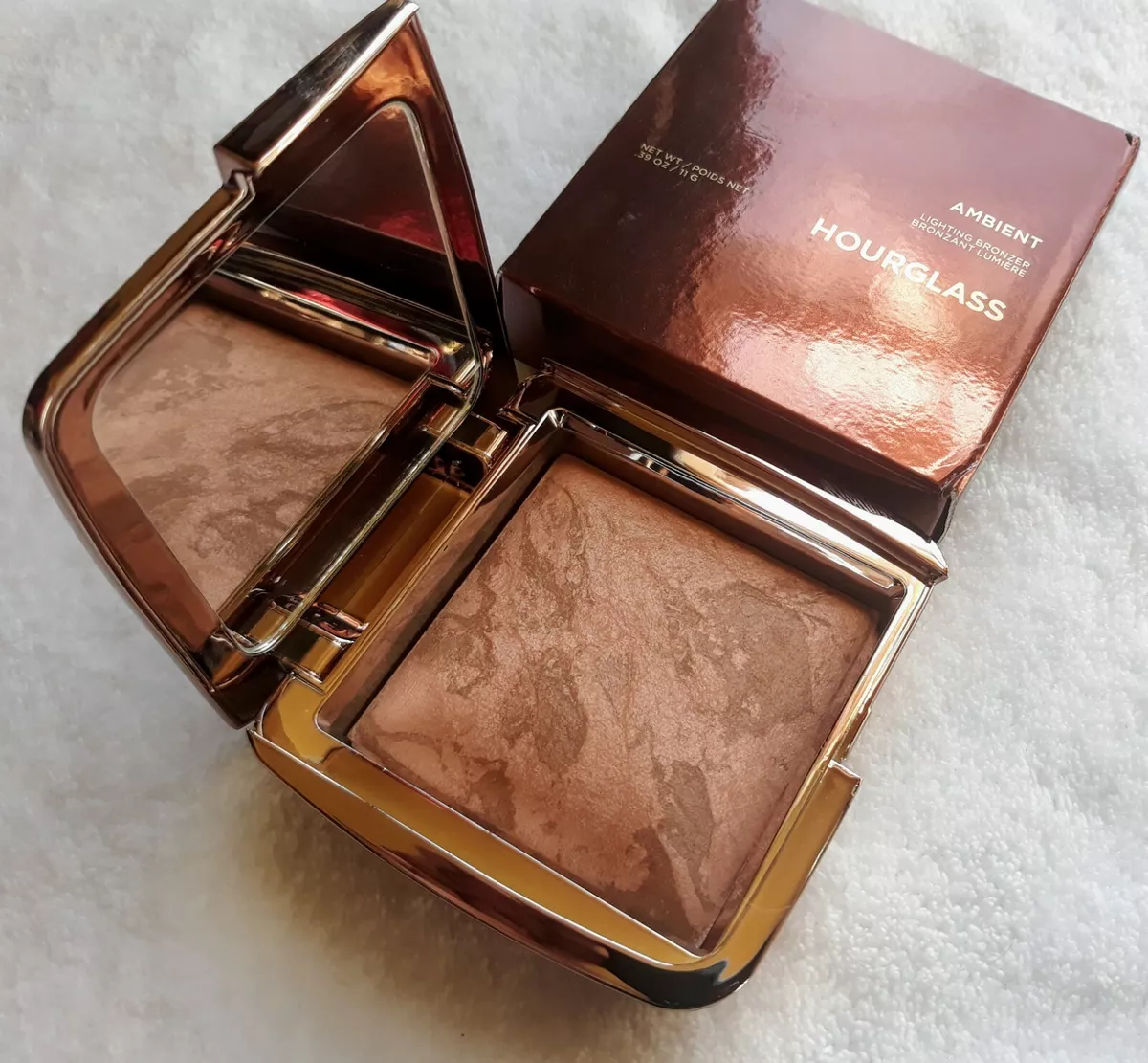 Hourglass Ambient Lighting Bronzer Radiant Bronze Light 11 g / 0.39 oz  Authentic