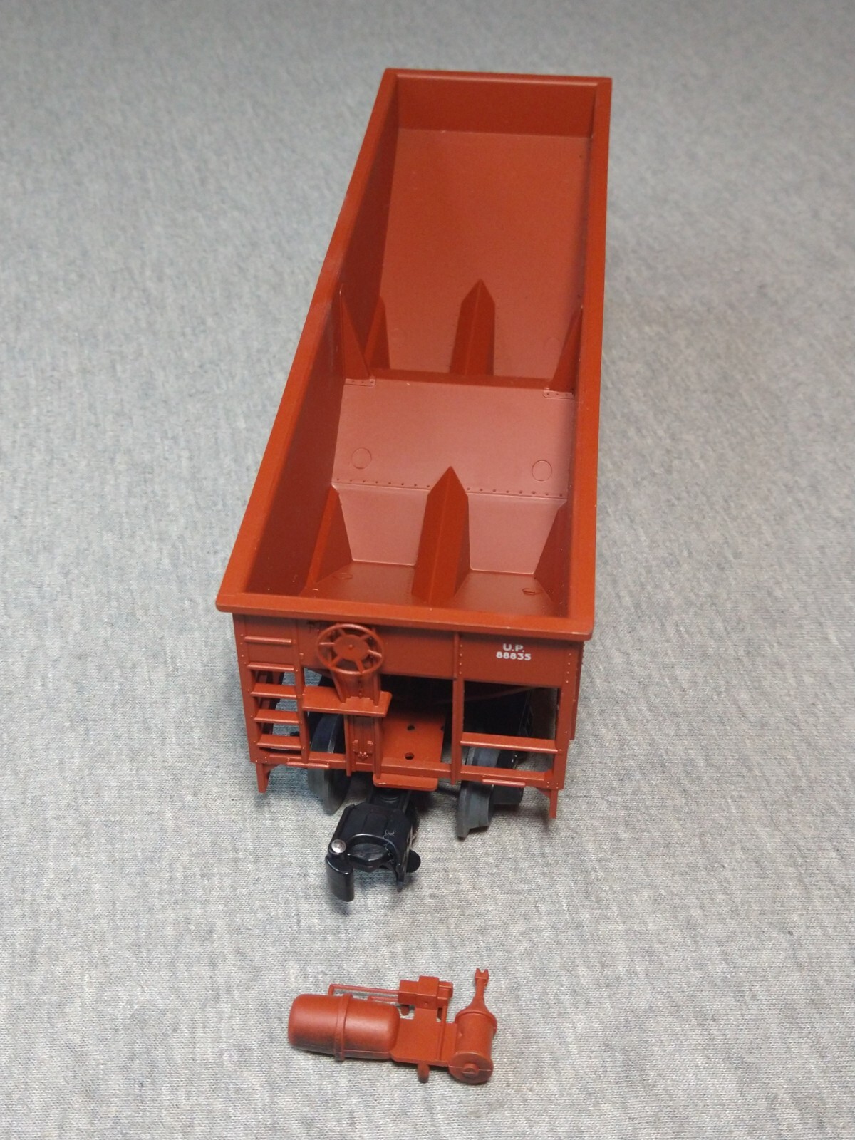 Picture 3 of 8