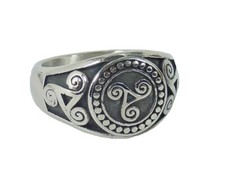 Ring Fingerring Edelstahl Triskele Siegelring Odin Biker Rocker