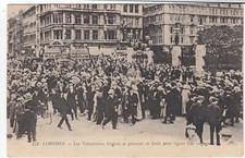 Primera Guerra Mundial; Voluntarios británicos haciendo cola para alistarse, 1914 PPC por Laclau, sin usar