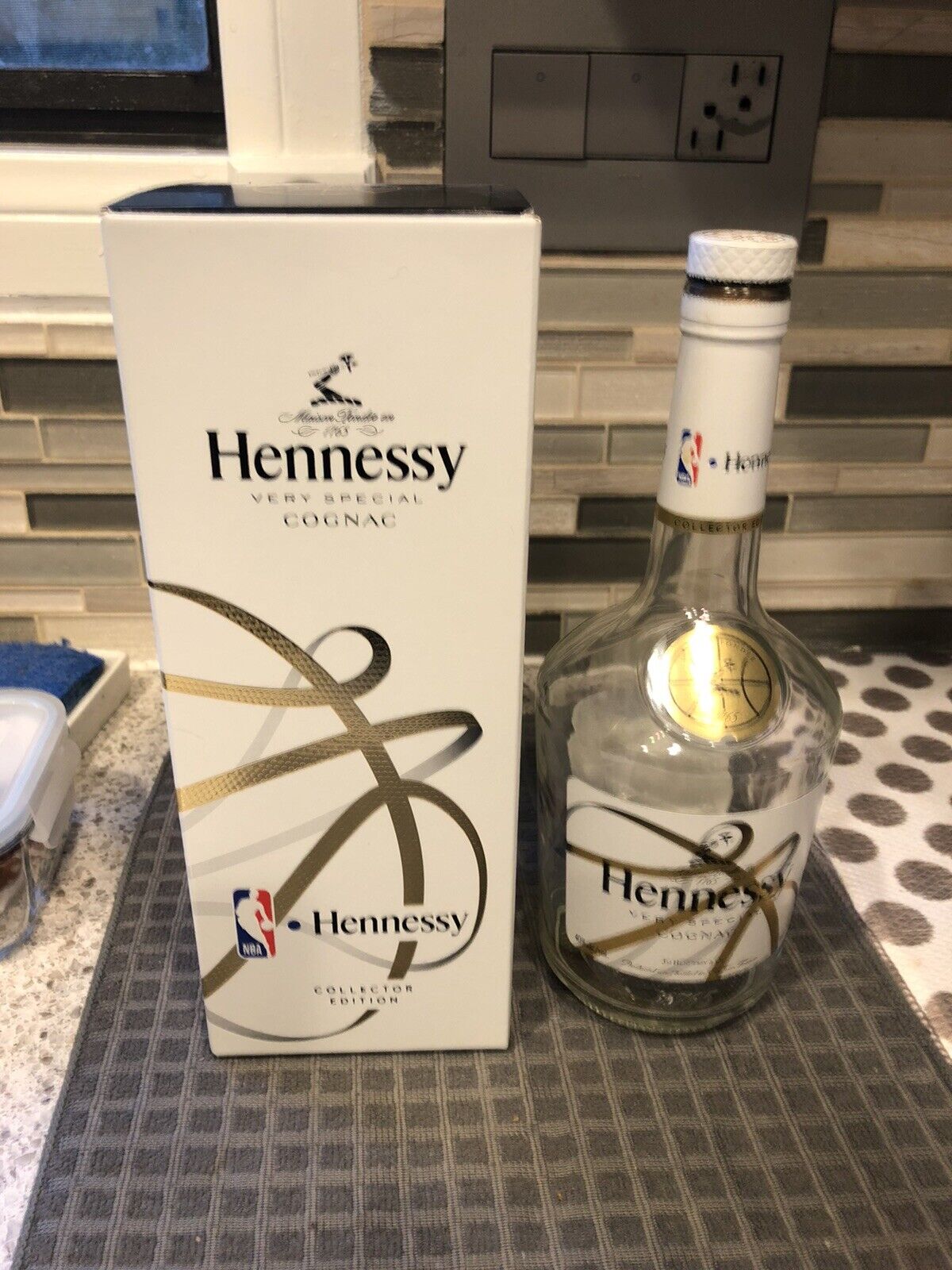 Buy Hennessy Spirit of the NBA Limited Edition Collection® Online