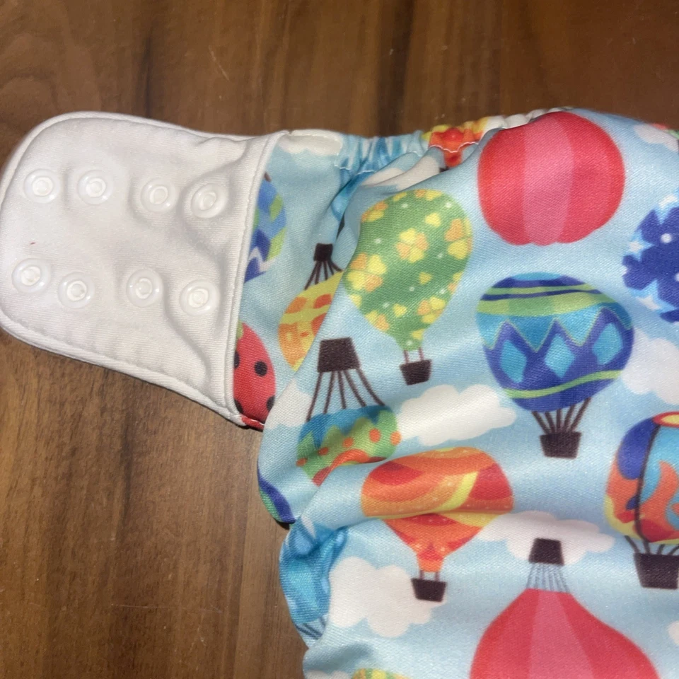 RARO Pañal de Tela Orgánico Todo en Uno Blueberry Simplex Globos de Aire Caliente Talla M ✨ Foto 3 de 4