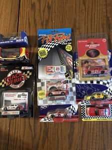 nascar 1 64 diecast track