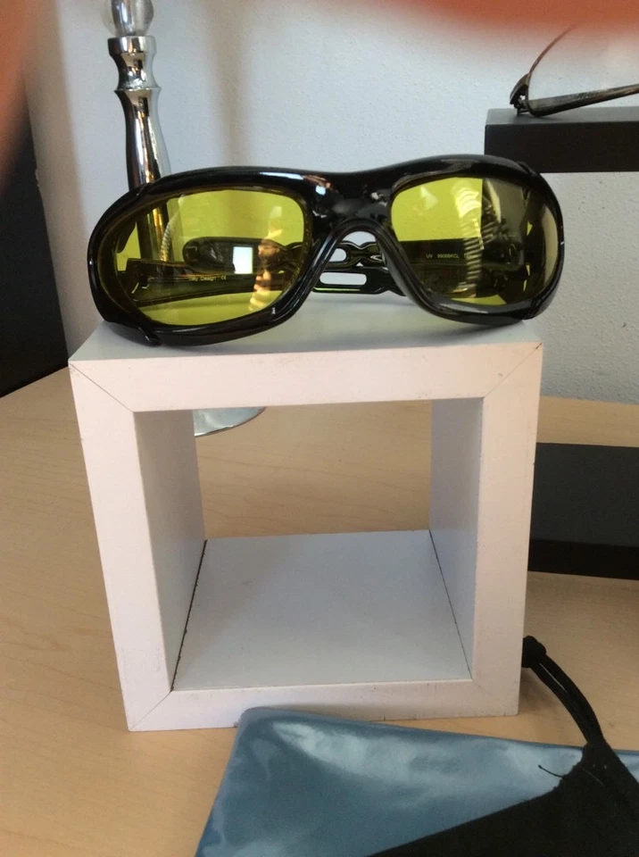 3 óculos de equitação/(cinza metaliks) preto com lentes amarelas e Gunmetal transparente usado - Imagem 2 de 4