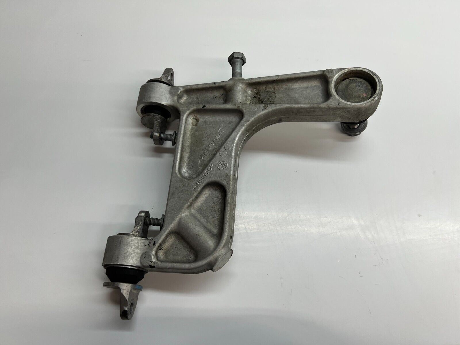 MCLAREN 650S REAR RIGHT PASSENGER UPPER CONTROL ARM OEM 11B0078CP 11B0073CP