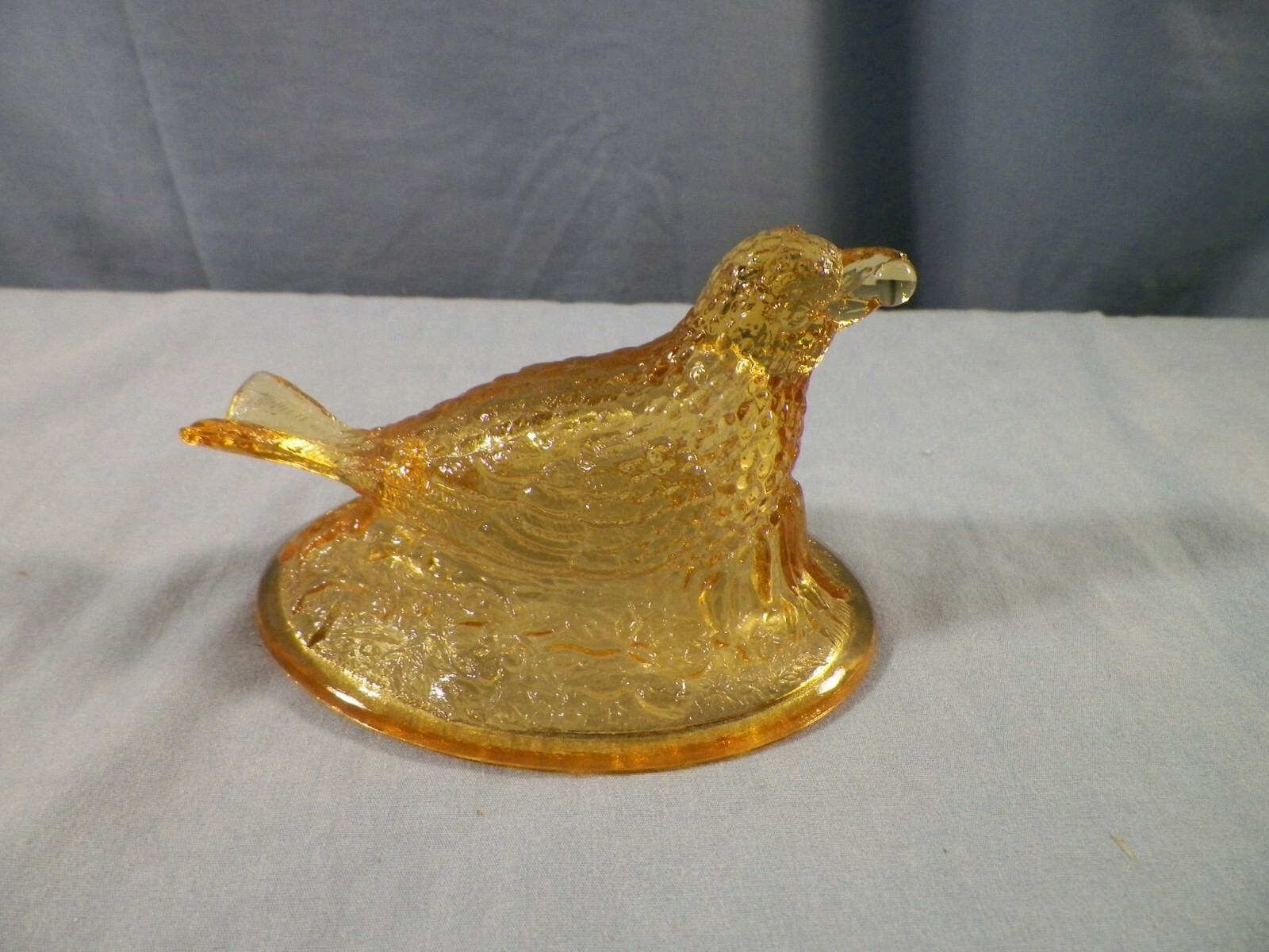 L.G. Wright Amber Glass Bird w/ Berry in Mouth Covered Candy Dish LID ONLY