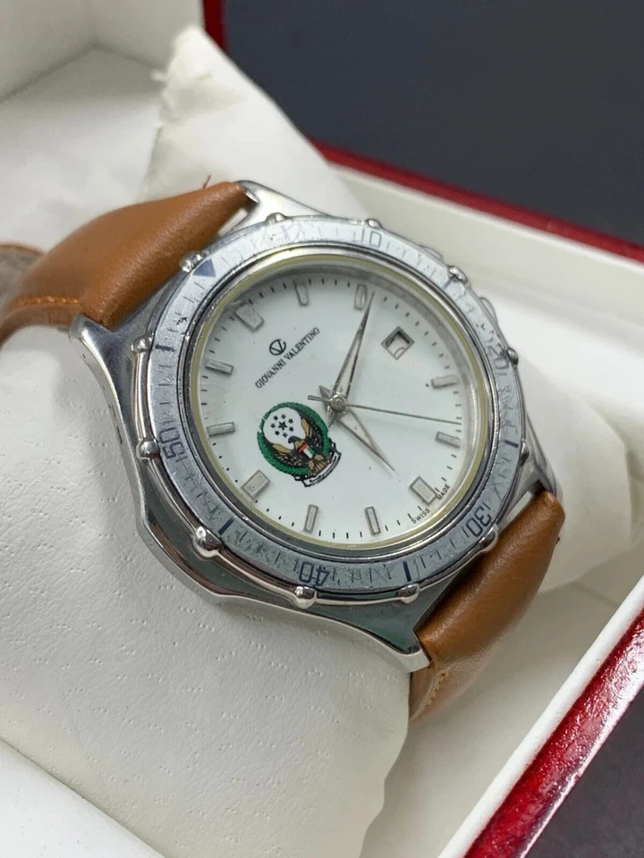 Reloj Giovanni Valentino Años 80 Vintage Emiratos Árabes Unidos Fuerza Armada 38MM Foto 4 de 4