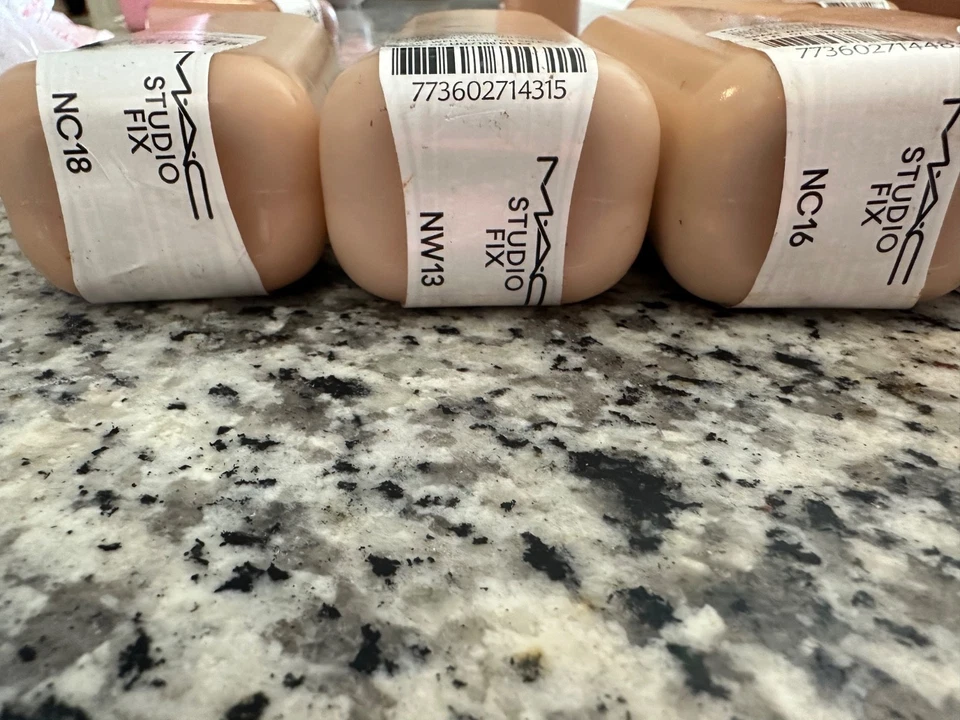 Mac studio fix foundation Jumbo 6.1 OZ - Image 2 of 2