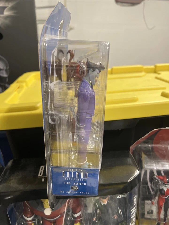 DC 漫画新蝙蝠侠冒险小丑 #34 全新带盒 — 第 3/3 张图片