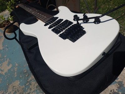 Fender HM Heavy Metal Strat 2020 Limited Japan Extras Excellent