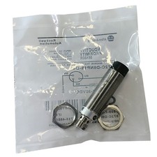872C-D8NP18-D4 1PCS NEW For Allen Bradley Proximity Switch Sensor Fast Shipping